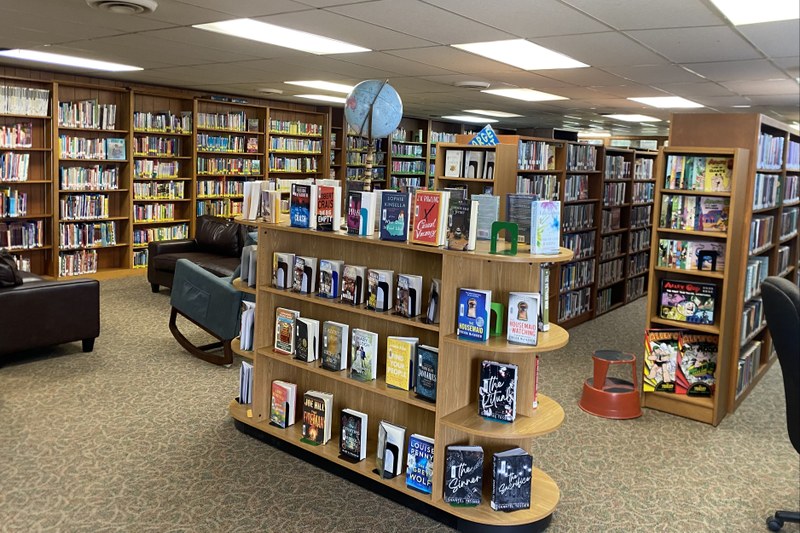 Welcome to the Iraan Public Library